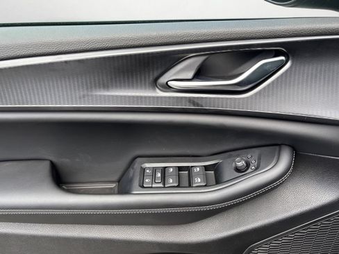 New 2026 Jeep Grand Cherokee L 4WD image 23