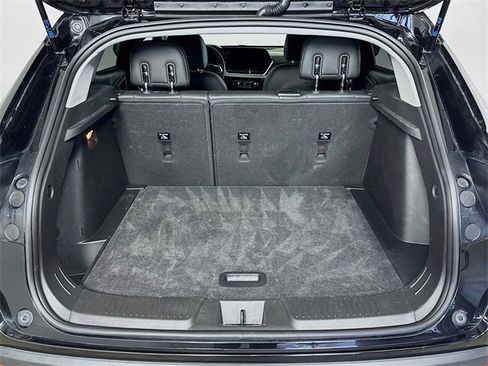 Used 2025 Chevrolet Trax LT w/ LT Convenience Package image 25