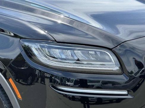 Certified 2022 Lincoln Nautilus Reserve AWD/4WD image 29