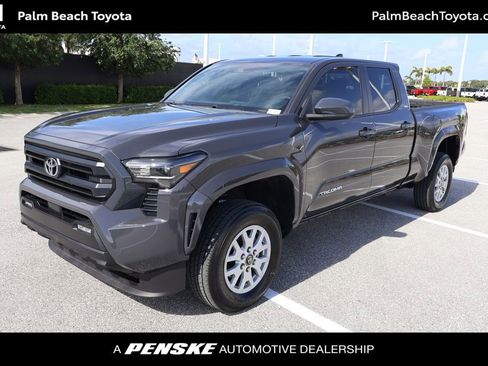 Certified 2025 Toyota Tacoma SR5 image 1