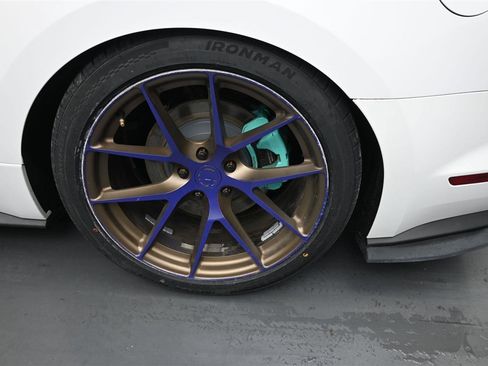 Used 2016 Ford Mustang Premium RWD image 17