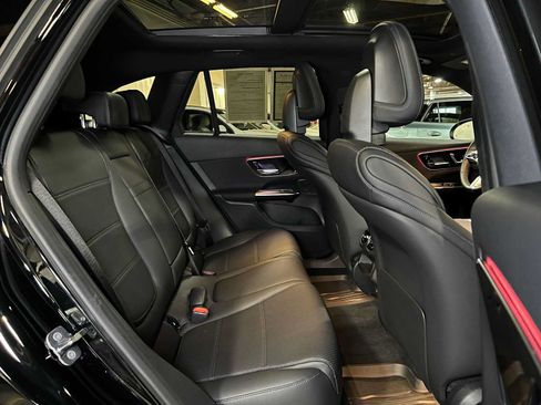 Certified 2026 Mercedes-Benz GLC 300 4MATIC image 13