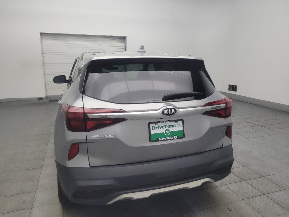 Used 2021 Kia Seltos LX AWD/4WD image 6