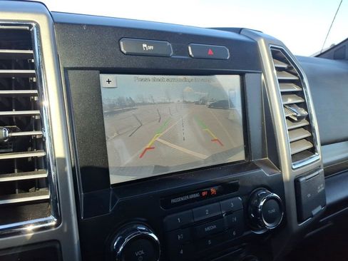 Used 2016 Ford F150 Lariat image 19