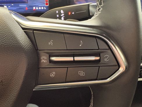 Used 2025 Chevrolet Traverse High Country w/ LPO, Floor Liner Package image 13