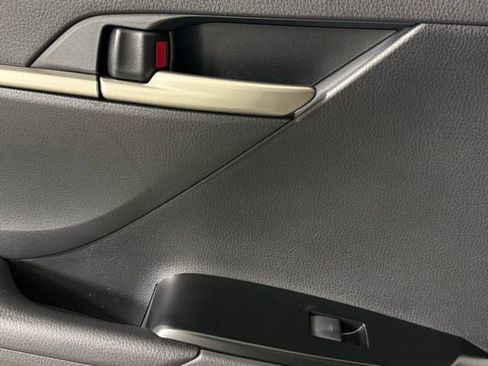 Used 2025 Toyota Camry LE image 25