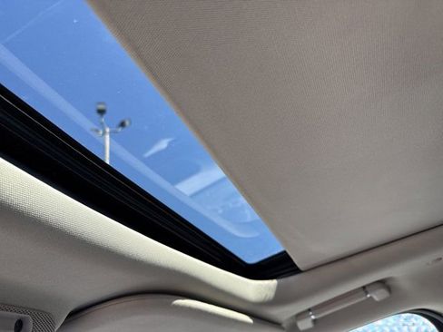 Used 2019 Lincoln Navigator Reserve AWD/4WD image 33
