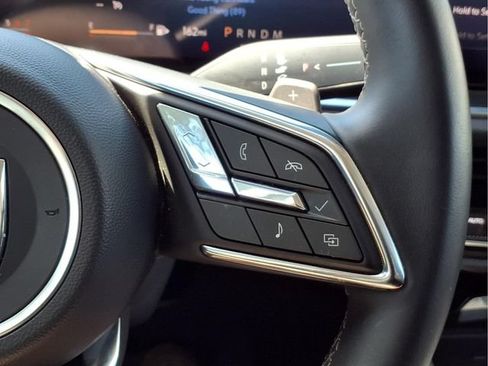 Certified 2025 Buick Envision Preferred AWD/4WD image 13