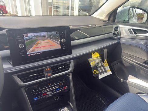 New 2026 Volkswagen Taos SEL image 14