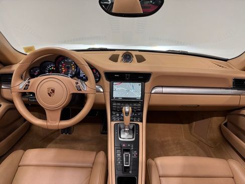 Certified 2016 Porsche 911 Targa 4S AWD/4WD image 14