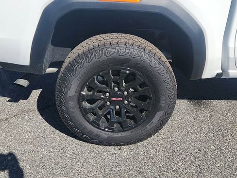 New 2026 GMC Canyon Elevation w/ Convenience Package RWD image 5