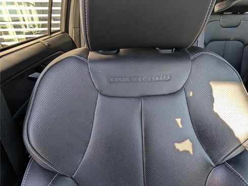 Used 2023 Jeep Grand Cherokee Overland w/ Advanced Protech Group III image 17