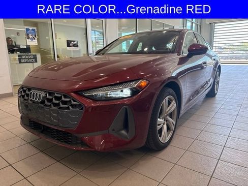 Used 2025 Audi A5 2.0T Premium Plus w/ Premium Plus AWD/4WD image 3