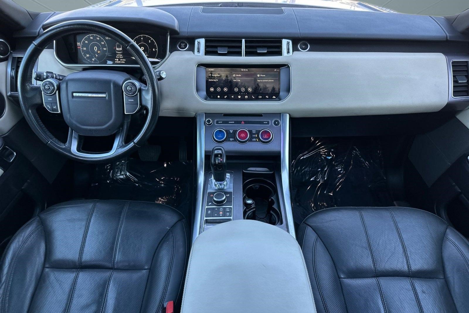 Used 2017 Land Rover Range Rover Sport HSE AWD/4WD image 14