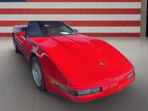 Used 1991 Chevrolet Corvette Convertible image 8