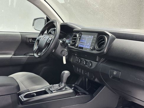 Used 2021 Toyota Tacoma SR RWD image 13