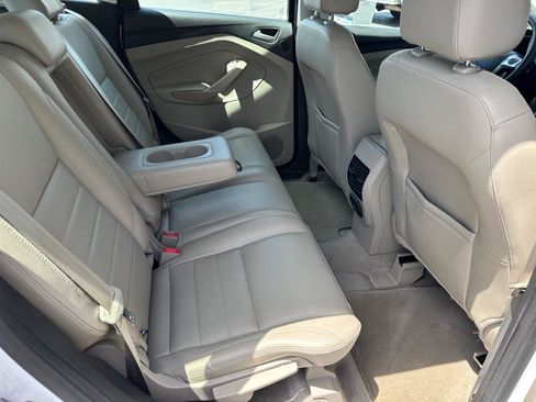 Used 2013 Ford C-MAX SEL FWD image 19