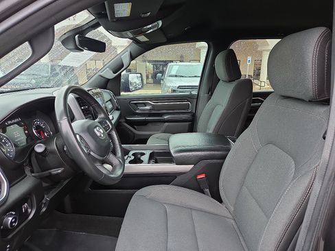 Used 2024 RAM 1500 Lone Star AWD/4WD image 12