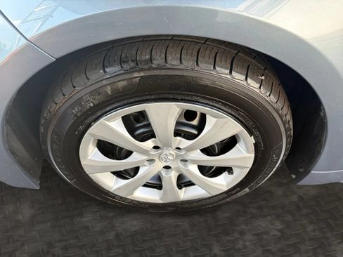 Used 2024 Toyota Corolla LE FWD image 33