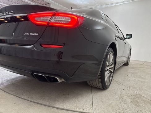 Used 2014 Maserati Quattroporte GTS RWD image 22