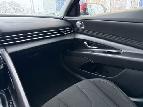 Used 2023 Hyundai Elantra SEL w/ Convenience Package FWD image 38