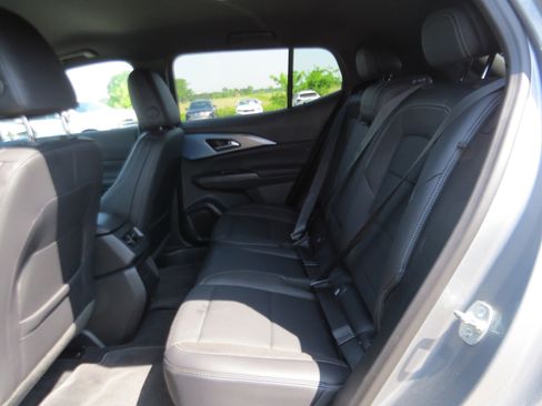 Used 2025 Chevrolet Equinox EV LT w/ Convenience Package FWD image 13