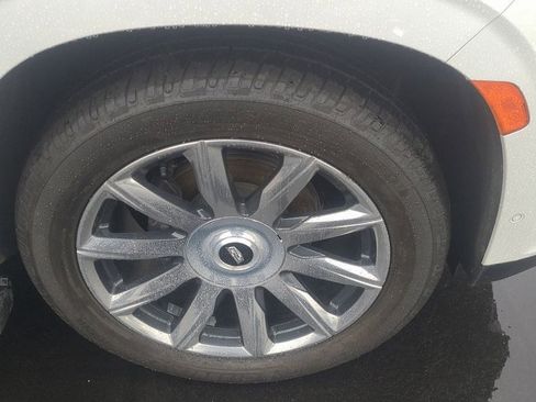 Used 2023 Cadillac Escalade ESV Premium Luxury Platinum w/ Heavy-Duty Trailer Package image 9