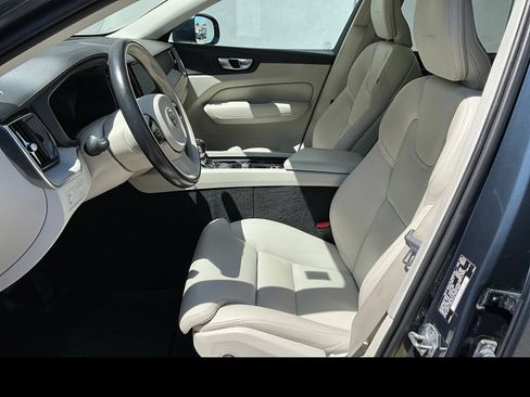 Used 2020 Volvo XC60 T5 Inscription w/ Protection Package Premier AWD/4WD image 2