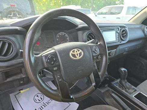 Used 2019 Toyota Tacoma SR RWD image 11