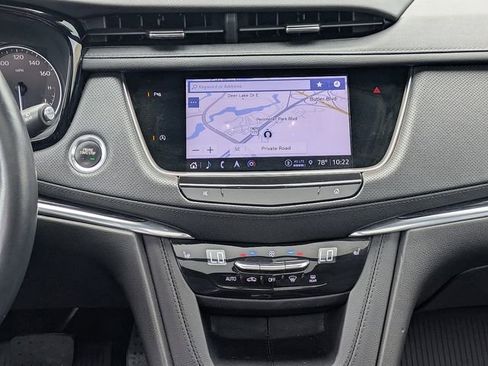 Certified 2023 Cadillac XT5 Premium Luxury w/ LPO, Floor Liner Package AWD/4WD image 17