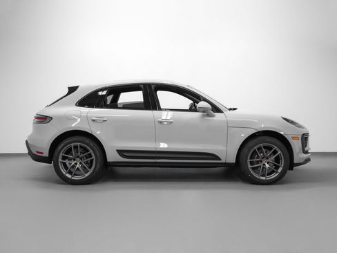 New 2026 Porsche Macan image 13