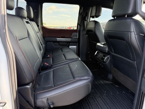Used 2021 Ford F150 Lariat w/ Equipment Group 502A High AWD/4WD image 11