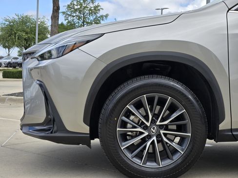 Certified 2025 Lexus NX 250 FWD w/ Towing Package (2000 Lbs) image 13