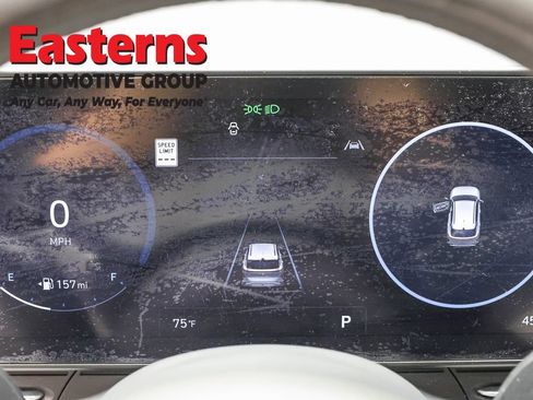 Used 2024 Hyundai Kona Limited FWD image 16