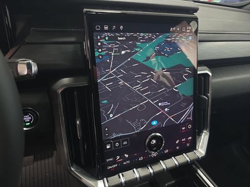 New 2026 GMC Acadia Elevation w/ Elevation Premium Package AWD/4WD image 25