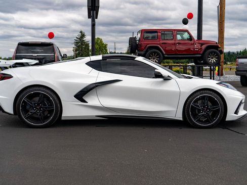 Used 2023 Chevrolet Corvette Stingray Preferred Cpe w/ Battery Protection Package RWD image 8