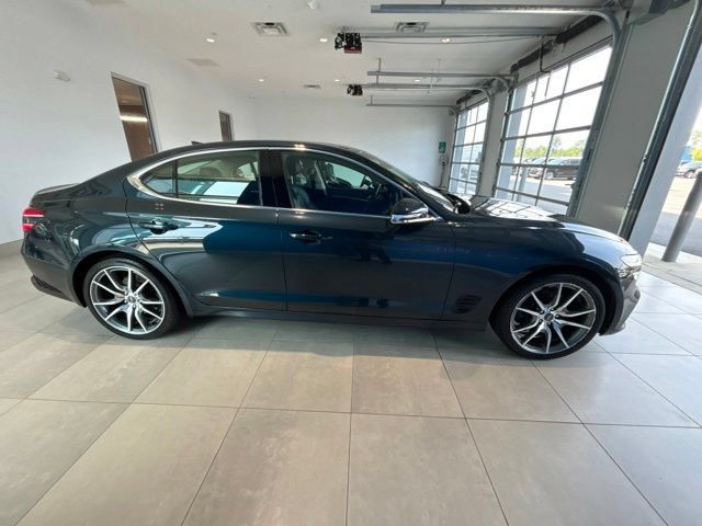 Used 2023 Genesis G70 2.0T AWD/4WD image 2