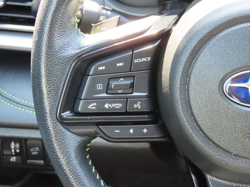Used 2025 Subaru Outback Onyx Edition AWD/4WD image 38