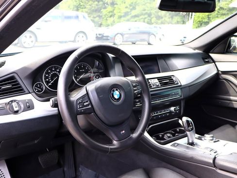 Used 2013 BMW 550i xDrive Sedan AWD/4WD image 15