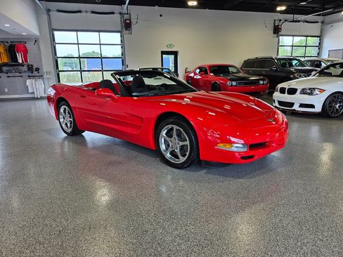 Used 2002 Chevrolet Corvette Convertible w/ Preferred Equipment Group2 RWD image 8