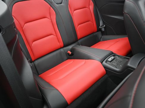 Used 2021 Chevrolet Camaro SS RWD image 28