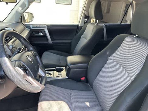 Used 2019 Toyota 4Runner SR5 AWD/4WD image 3