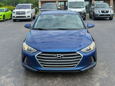 Used 2017 Hyundai Elantra Value Edition FWD image 3