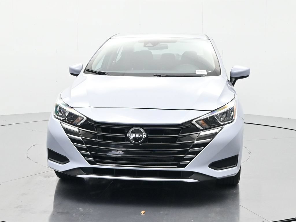 Used 2024 Nissan Versa SV FWD image 2