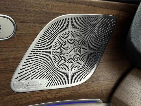 Used 2025 Mercedes-Benz GLE 350 4MATIC image 16