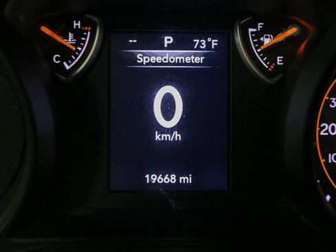 Used 2024 Jeep Wrangler Unlimited Sport AWD/4WD image 32
