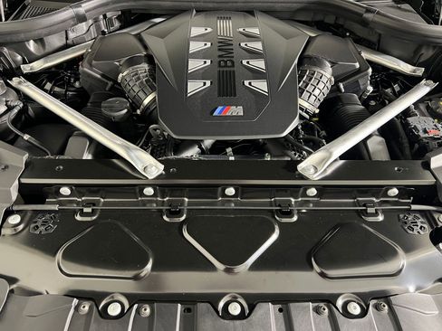 New 2026 BMW X6 M60i w/ Executive Package image 24