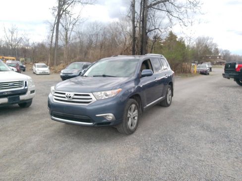 Used 2012 Toyota Highlander Limited w/ Protection Pkg AWD/4WD image 1