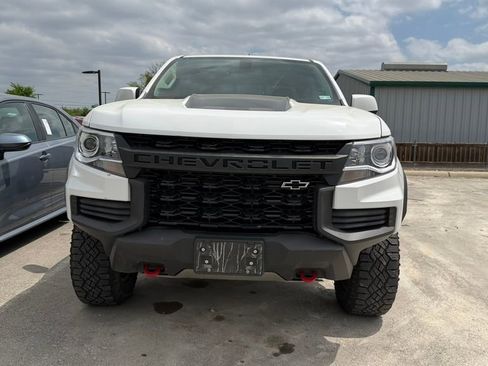 Used 2022 Chevrolet Colorado ZR2 image 2