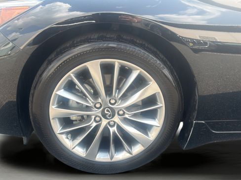 Used 2023 INFINITI Q50 Luxe w/ Cargo Package AWD/4WD image 3
